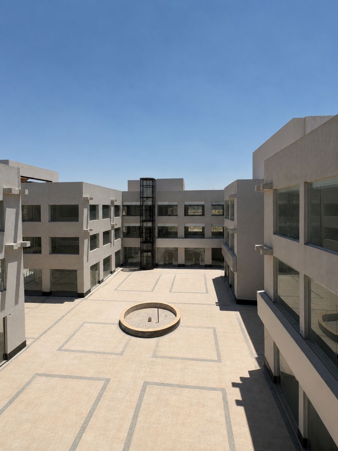 واجهة البلازا